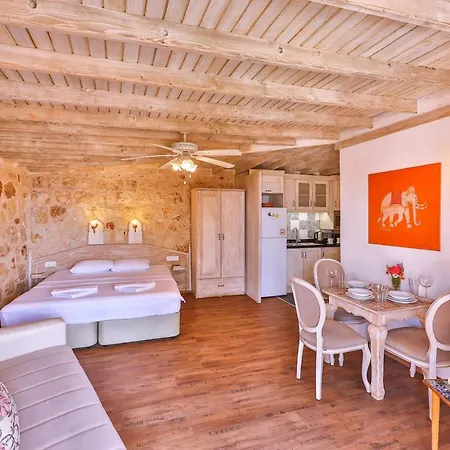 Hotel Luna