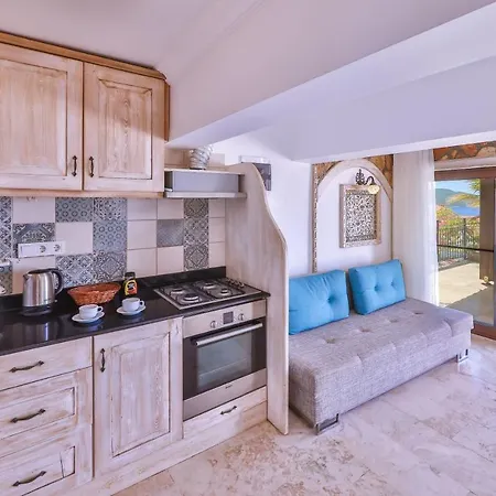 Luna 2* Kaş